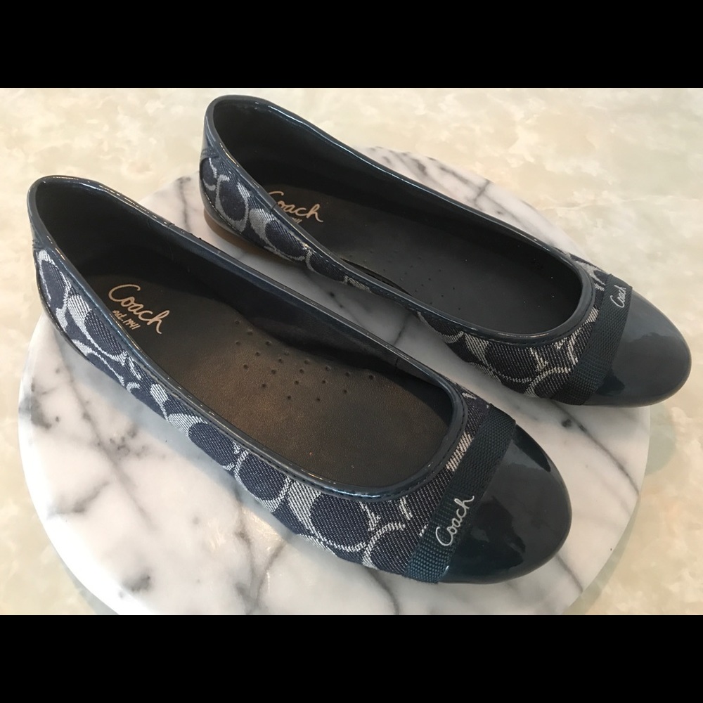 Coach Poppy Navy Patent Ballet Slippers - Sz 7